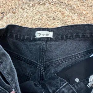 Madewell Size 27 Relaxed Mid-length Denim Cut Off Shorts Black thumbnail 2