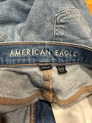 American Eagle outfitters super high-rise relaxed jeans shorts size 8. thumbnail 2