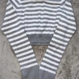 Vintage Y2K Limited Too Grey White Striped Cropped Sweater Top Size 12 Girls thumbnail 2