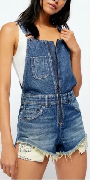 Free‎ People Sunkissed Denim Short Overalls Zip Front Jean Shortalls NEW Size 0 thumbnail 1