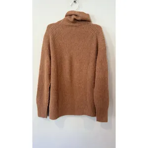 J.Crew Relaxed Turtleneck Sweater in Brushed Yarn Size Medium 2822 thumbnail 6