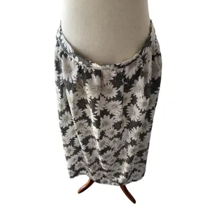 Black and Cream Floral A-Line Midi Skirt thumbnail 4