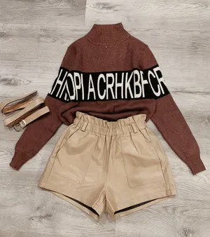 brown sweater thumbnail 1