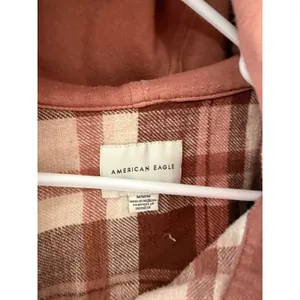American Eagle Outfitters Womens Mauve Plaid Hooded Flannel Shirt Medium Fall thumbnail 5