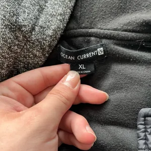 Ocean Current Women’s Puffer Jacket XL Black Gray Two Tone Button Up Hoodie Y2K thumbnail 12