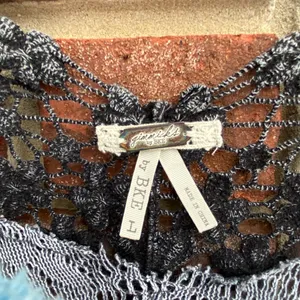 Gimmicks By BKE Crochet Knit L gray/black Tank Top Boho Cottage ‎Y2K Boho Chic thumbnail 6