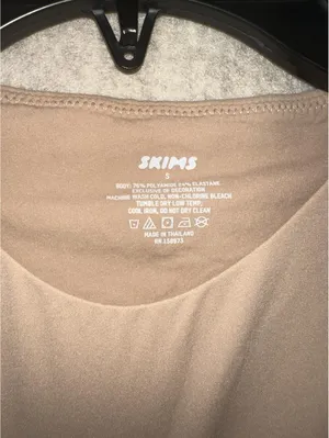 SKIMS Fits Everybody High Neck Bodysuit Clay Beige Thong Size Small thumbnail 2