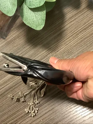 Coach Black Patent Leather Kiss-Lock Coin Purse with Heart Tag thumbnail 7