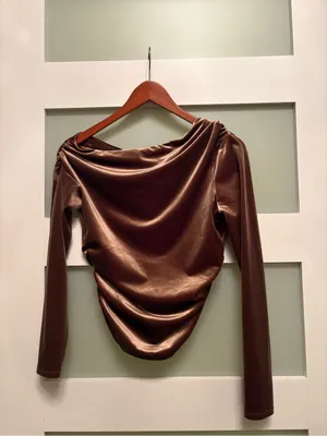 Abercrombie & Fitch Long-Sleeve Velvet Asymmetrical Draped Top Size Small thumbnail 4