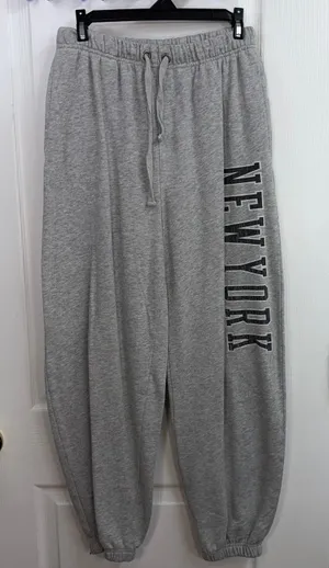Aeropostale light gray New York high waisted‎ baggy cinched lounge sweatpants S thumbnail 1