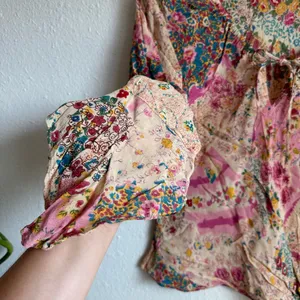 Copper Key Y2K Viscose Printed Peasant Blouse thumbnail 3