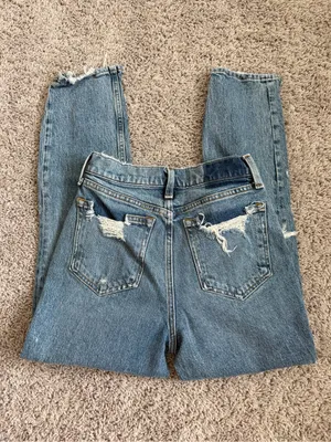 Abercrombie & Fitch High Rise Mom Denim Jean thumbnail 3