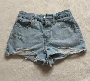 Levi’s Jean Shorts thumbnail 1