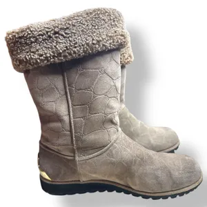 Stuart Weitzman Suede Shearling Lined Winter Boots‎ Taupe Croc Embossed Size 7.5 thumbnail 10