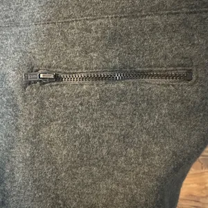 Like new! Fabletics Gray Sweatshirt thumbnail 3