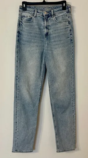 American Eagle Stretch Mom Straight Jeans Blue Denim Size 4 Long thumbnail 1