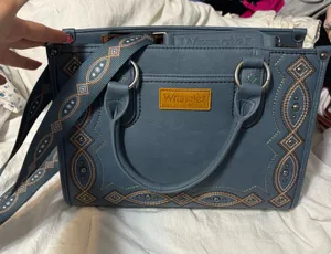 Wrangler Purse thumbnail 1