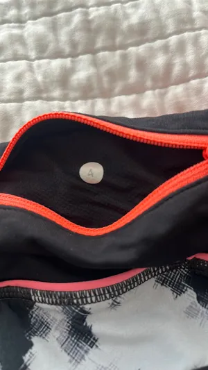 Lululemon Shorts thumbnail 2