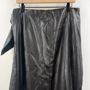 Choosy Skirt SZ Extra Large NWT Black Faux Leather Wrap Midi Bow Tie Waist Vegan thumbnail 11