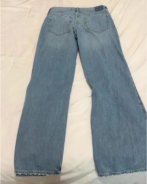 light blue wash hollister jeans thumbnail 2