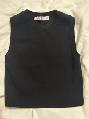 Zara Black Sleeveless Knit Crew Neck Sweater Vest Top Size M Minimalist thumbnail 2