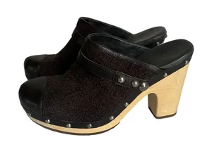 UGG Black Tweed Wooden Clog Mules Heels Women’s Size 9 thumbnail 1