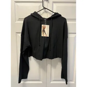 Naked Wardrobe Size 1X Hoodie Womens‎ Black Cropped Zip Up Solid NWT thumbnail 2