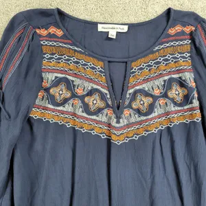 Abercrombie & Fitch Womens Boho Top M Blue Embroidery Tie Flowy Sleeves Keyhole thumbnail 10