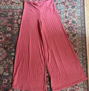 NWOT  Pants thumbnail 1