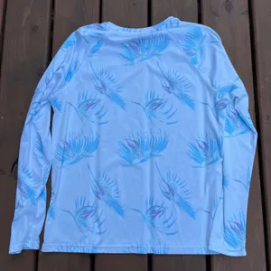 Womens Huk Fishing Shirt Long Sleeve Pursuit White Palm UPF 30 Sun Protection XL thumbnail 2