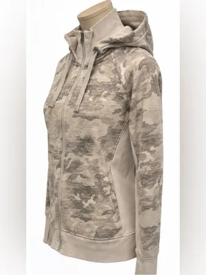 Athleta Camo Full Zip Hoodie Jacket Size Medium Thumbholes thumbnail 3