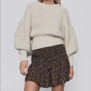 ✨ HP✨ZARA PRINTED MINI SKIRT✨ thumbnail 2