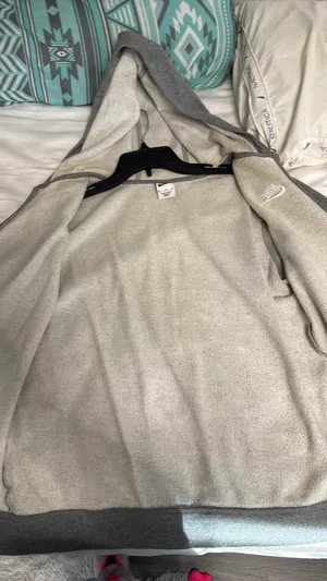 Gray Nike Zip-Up thumbnail 3