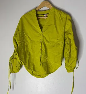 Pilcro Blouse Size XXS‎ Lime Green Balloon Sleeves Anthropologie Button Up thumbnail 1