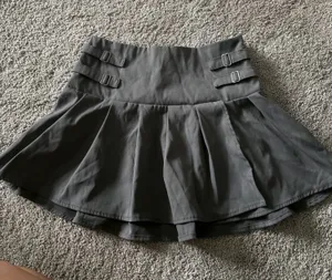 Princess Polly Mini Skirt thumbnail 1
