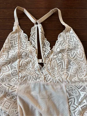 Aerie Lace Bodysuit in Nude Racer back tummy control size Medium M thumbnail 2