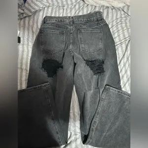 White Fox Boutique Dark Gray Wide Leg Jeans thumbnail 2