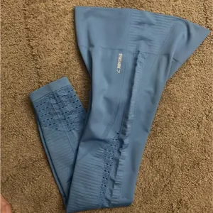 Gymshark dry seamless cut out legging large blue thumbnail 9
