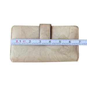 Buxton Beige Genuine Leather Organizer Wallet Zip Around Snap Clutch thumbnail 10