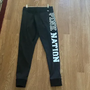 PINK Victoria's Secret Charcoal Leggings with Logo thumbnail 4
