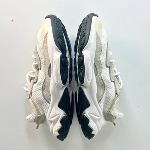 Adidas Ozweego Running Sneakers Shoes Athletic White Grey Women 7.5 / Men 6 thumbnail 7