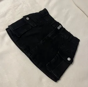SheIn Black Cargo Mini Skirt thumbnail 1