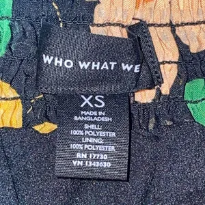 Who What Wear Black Orange Peach Gold Yellow Floral‎ Elastic Waist Skirt Size XS thumbnail 5