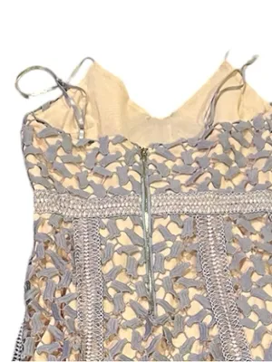 HD Elliatt Anthropologie LILAC Lace LONG vneck strappy Dress L thumbnail 6