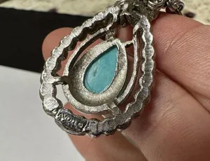 Women’s Signed Avon Turquoise Blue Colored Silver Tone Double Strand Necklace thumbnail 9