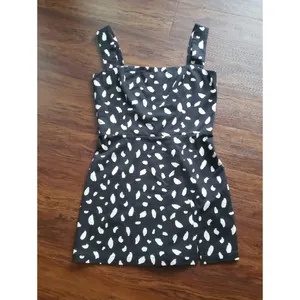 Reformation Black White Spotted Austin Mini Dress Size 12 Feminine Retro Y2K thumbnail 2