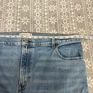 Abercrombie & Fitch The 90s Straight‎ Ultra High Rise Size 35/20 Minimalist thumbnail 8