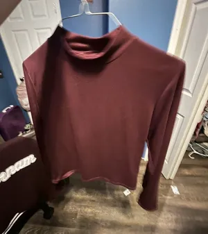 Turtleneck Crop Top Size L thumbnail 1