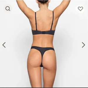 NWT SKIMS Fits Everybody T-Shirt Bra Sz‎ Onyx Sz 40DD thumbnail 3