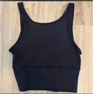 Lululemon Power Pivot Ribbed & Reversible Tank in Everlux Black thumbnail 3